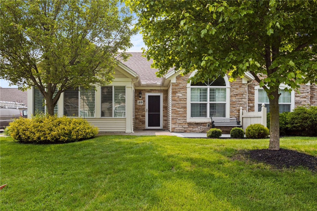 189 Maryview Drive, Penfield, New York image 1