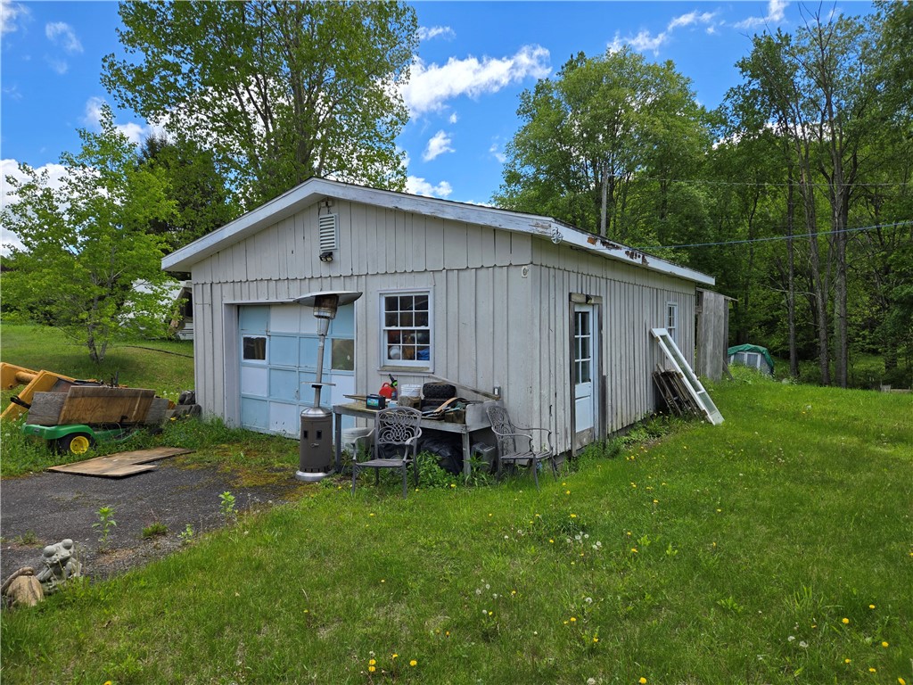 202-204 Beaver Spring Road, Davenport, New York image 9
