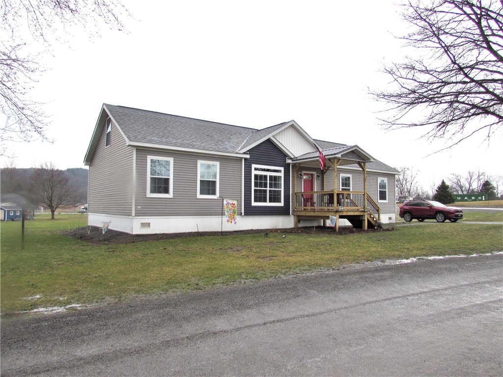 81 cayuga drive