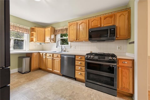 Tiny photo for 195 Winstead Road, Rochester, NY 14609 (MLS # R1698250)