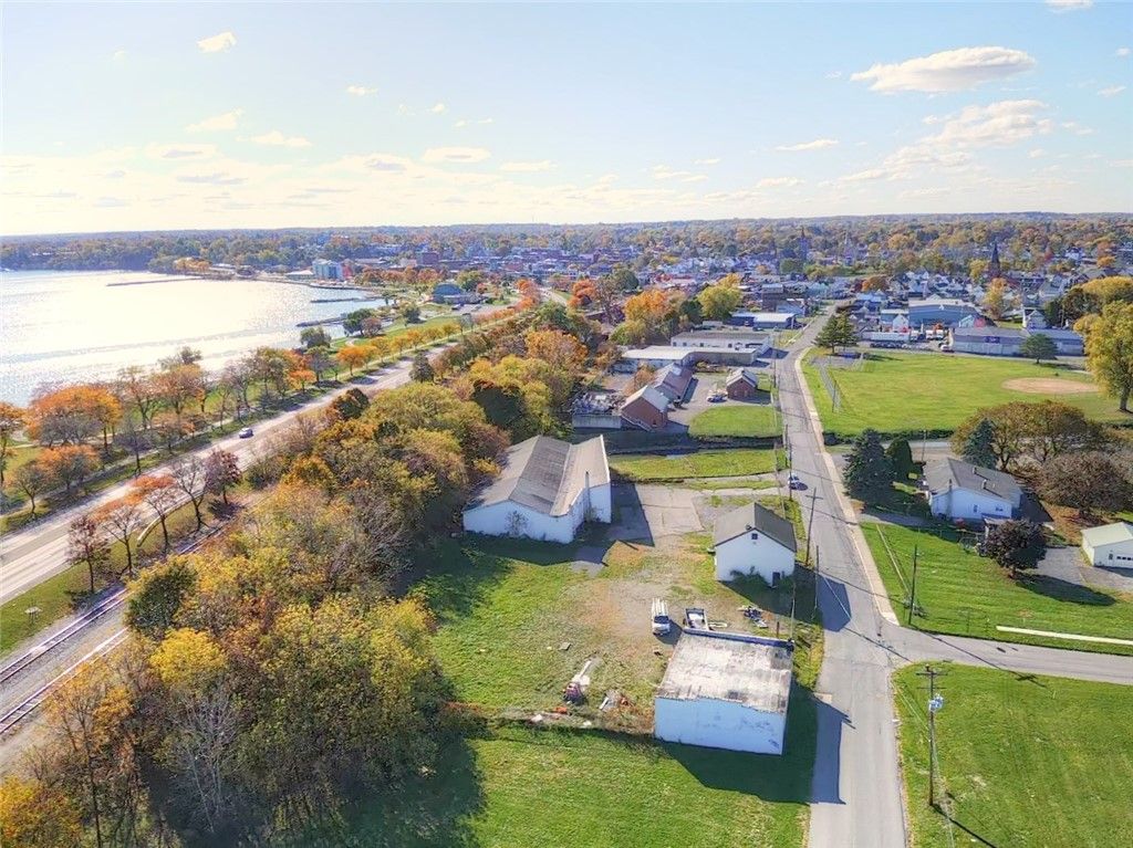 Photo of 142 Middle Street, Geneva City, NY 14456 (MLS # R1647783)