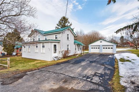 Homes For Sale - 4321 State Route 414 St<br/> Fayette, NY 13065