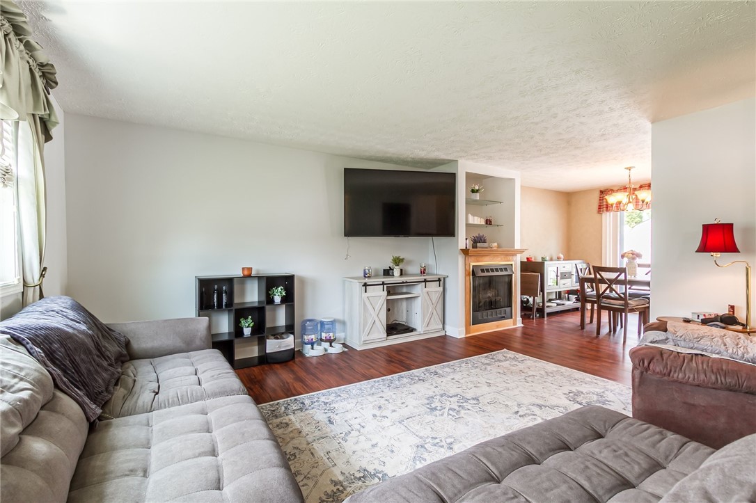 5776 Limestone Lane, Farmington, New York image 5