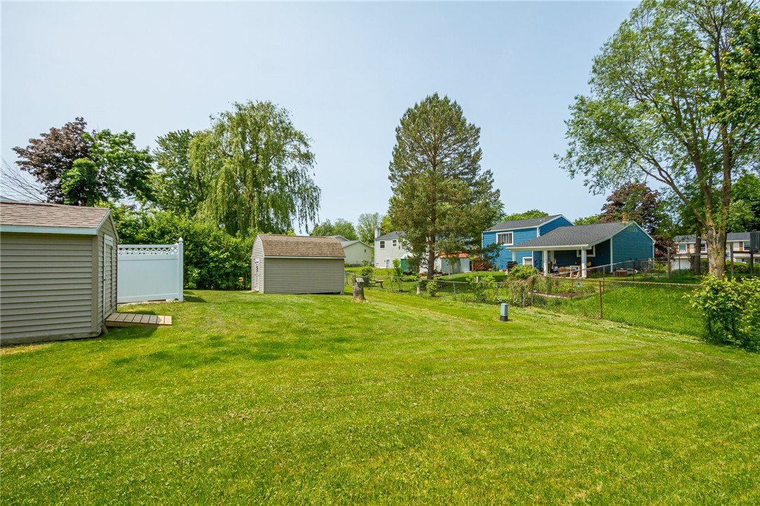 5776 Limestone Lane, Farmington, New York image 25