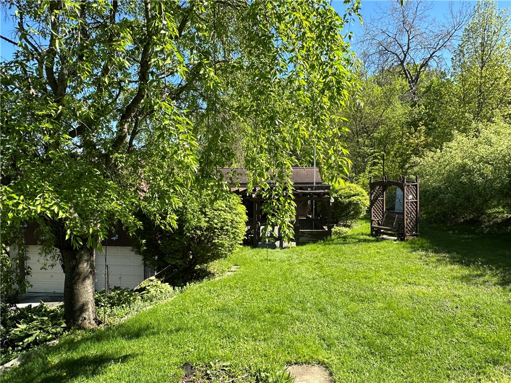5 Orchard Drive, Corning, New York image 40