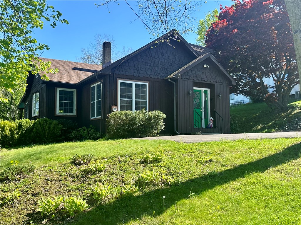 5 Orchard Drive, Corning, New York image 1
