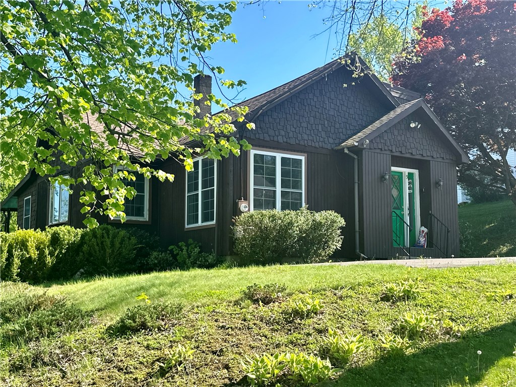 5 Orchard Drive