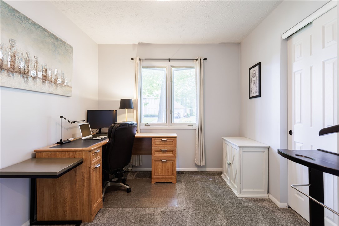 53 Parkside Lane, Greece, New York image 22