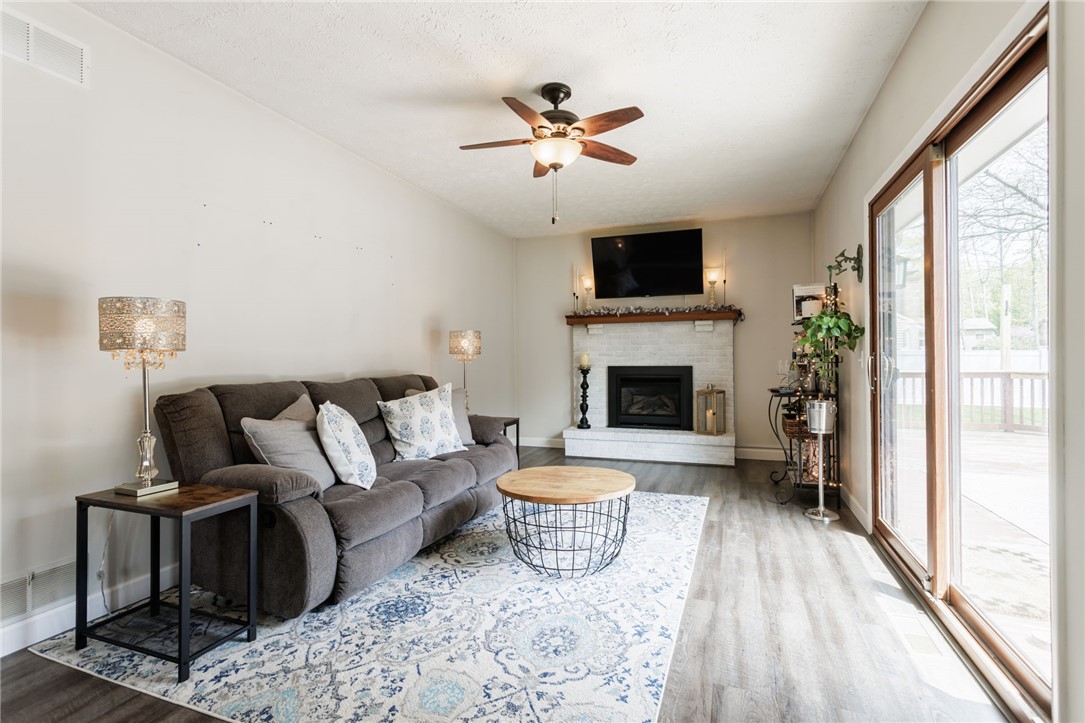 53 Parkside Lane, Greece, New York image 17