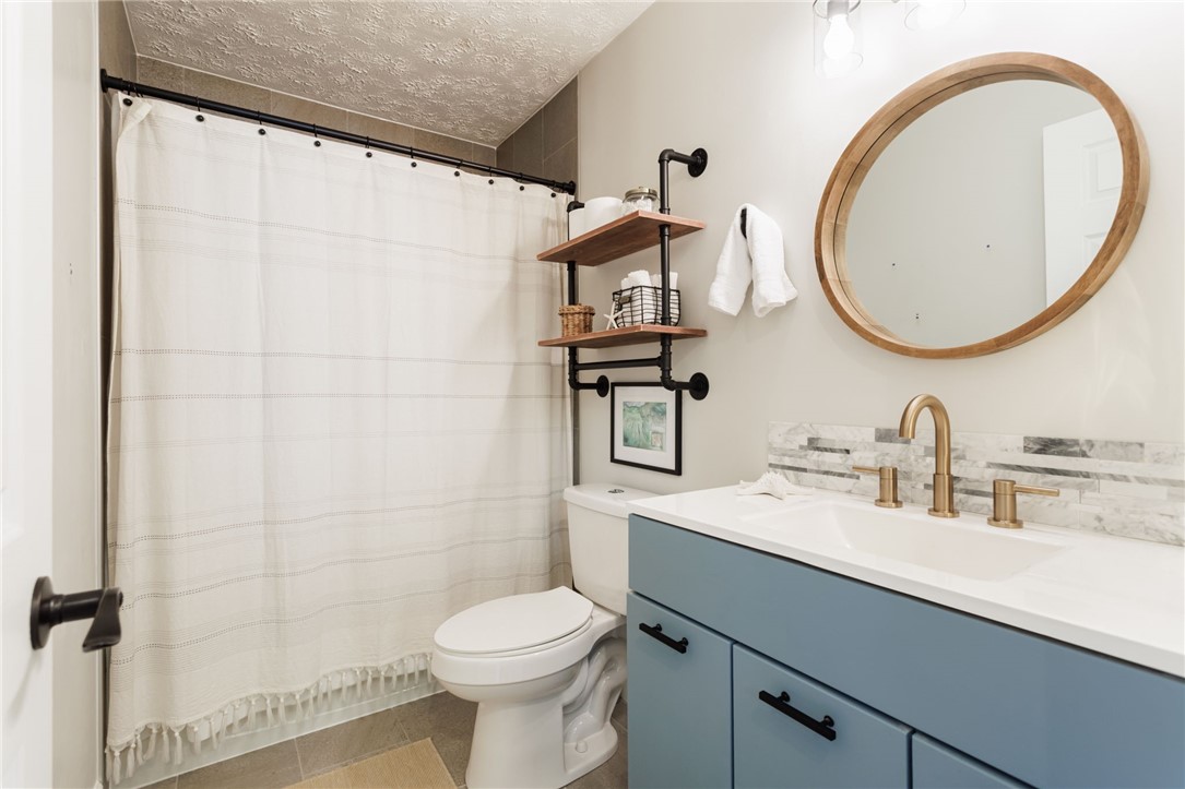 53 Parkside Lane, Greece, New York image 24