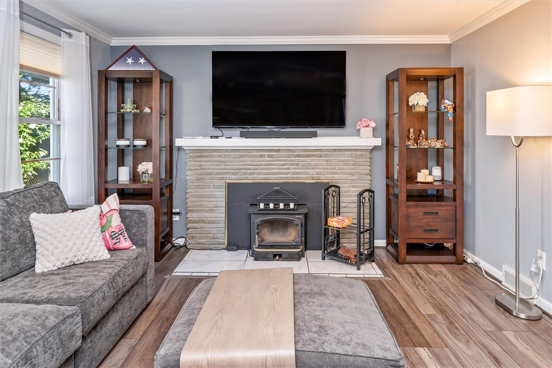 Search Properties 4 45 seaford drive