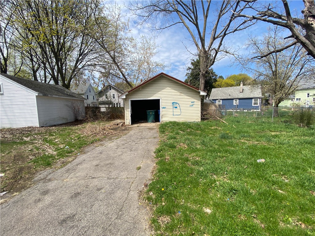 121 Baycliff Drive, Rochester, New York image 11