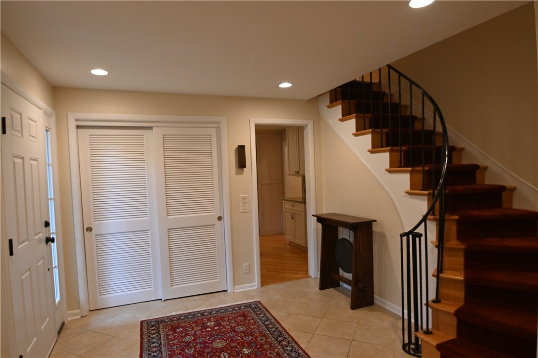 221 Monteroy Rd Road