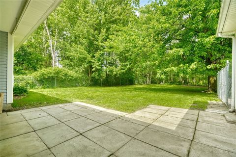 Tiny photo for 6578 Lakeside Road, Ontario, NY 14519 (MLS # R1690950)