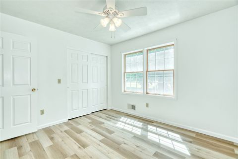 Tiny photo for 6578 Lakeside Road, Ontario, NY 14519 (MLS # R1690950)