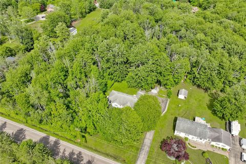 Tiny photo for 6578 Lakeside Road, Ontario, NY 14519 (MLS # R1690950)