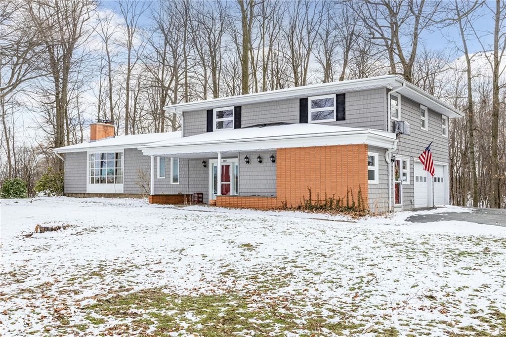 Photo of 2327 Gorham Road, Seneca, NY 14561 (MLS # R1667318)