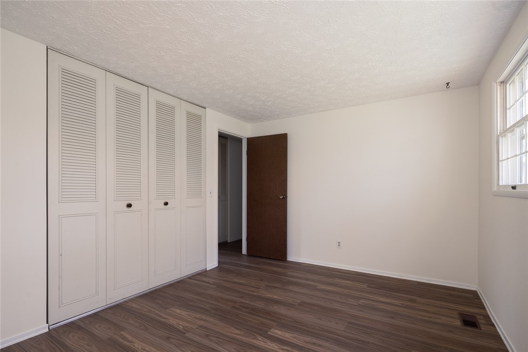 60 Marberth Drive, Henrietta, New York image 13
