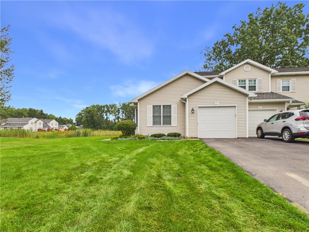 601 Strand Pond Circle