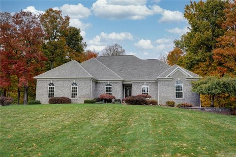 Photo of 8 Balsam Drive, Ogden, NY 14559 (MLS # R1646662)