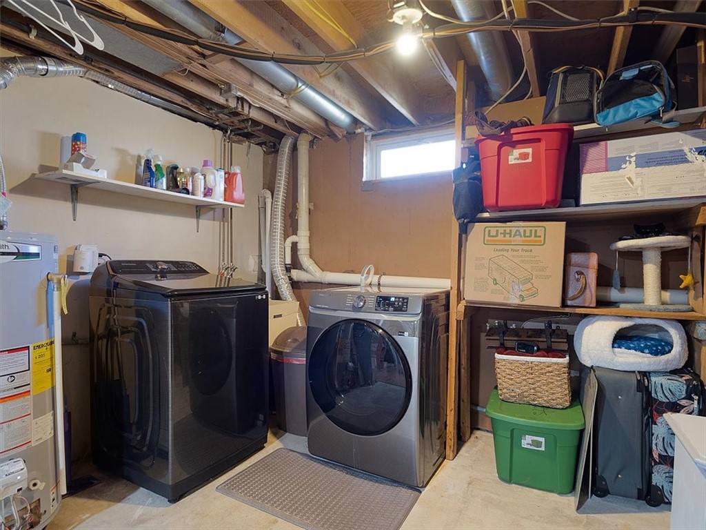 247 Peakview Drive, Henrietta, New York image 39