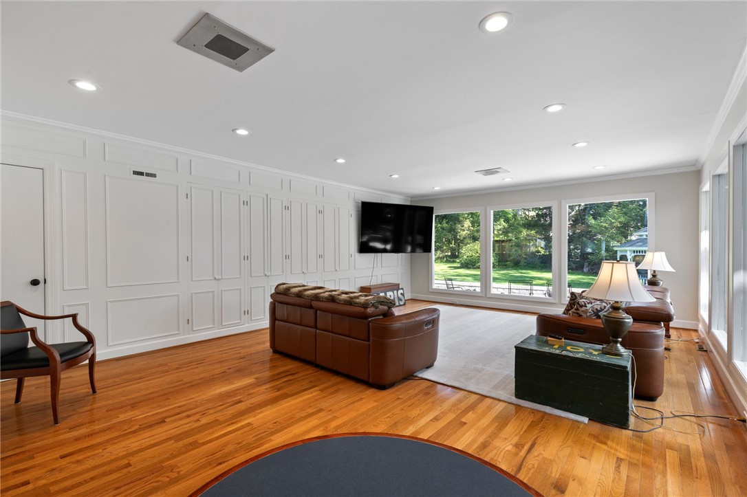 1 Creekside Lane, Pittsford, New York image 21