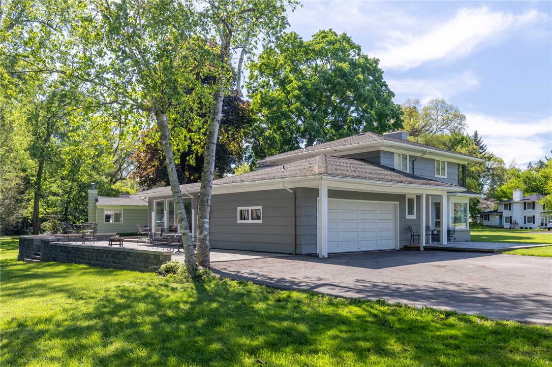 1 Creekside Lane, Pittsford, New York image 4