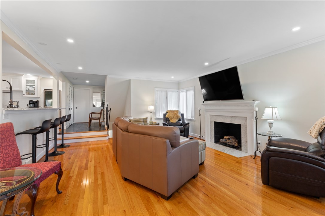 1 Creekside Lane, Pittsford, New York image 11