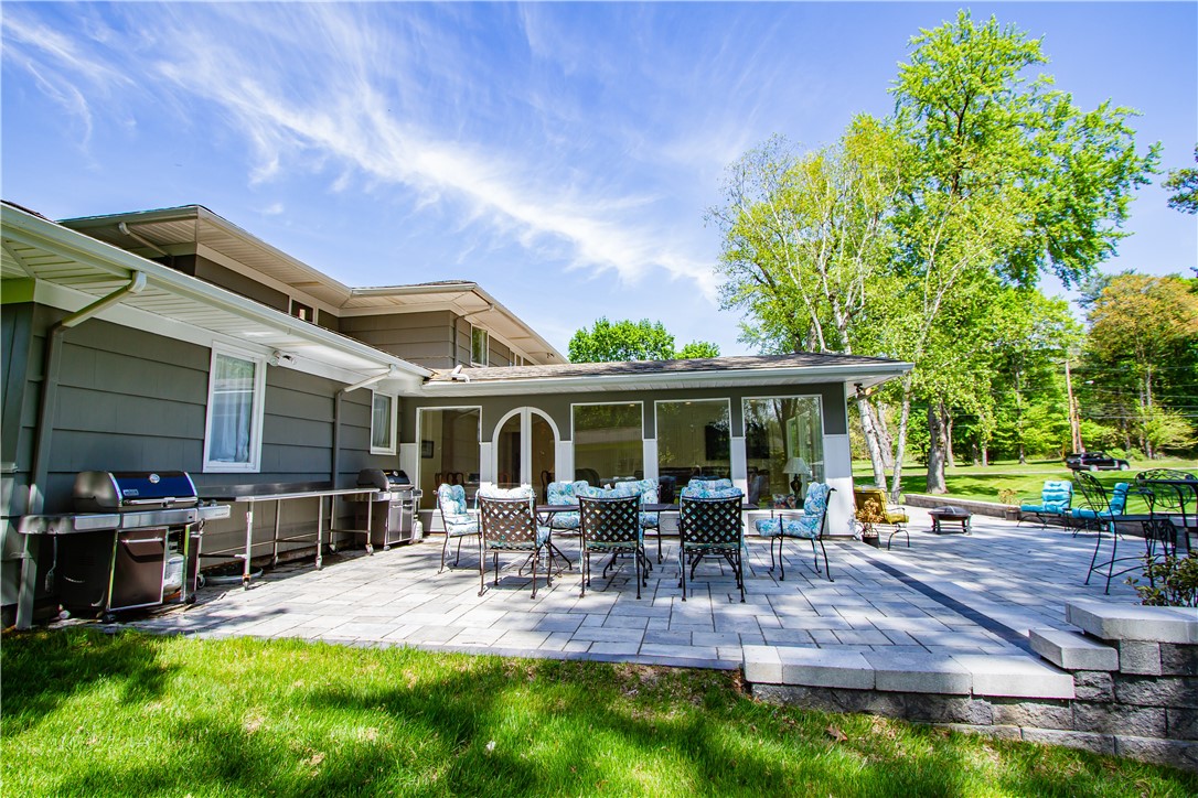 1 Creekside Lane, Pittsford, New York image 46