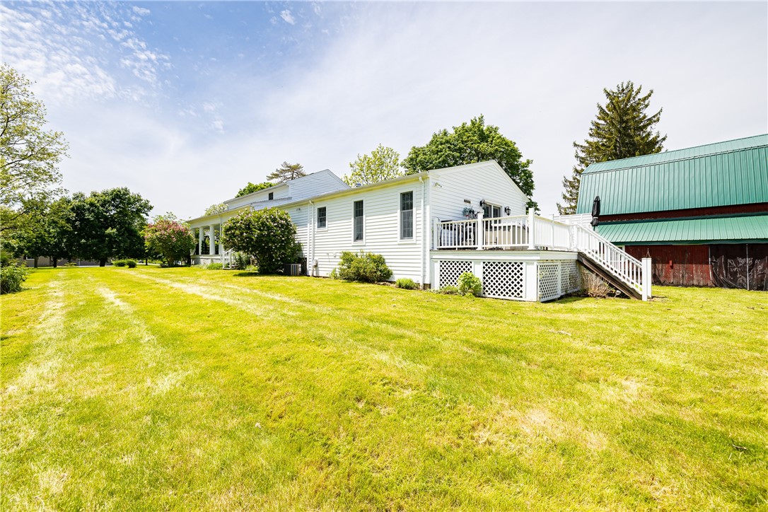 90 Ontario Street, Mendon, New York image 36