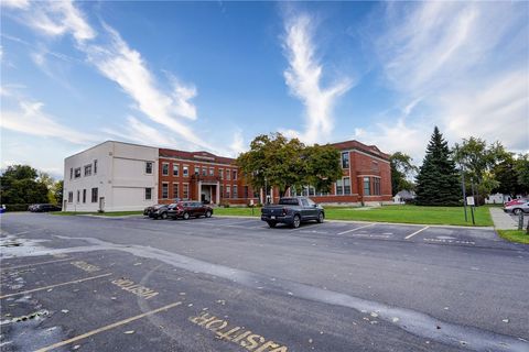 Tiny photo for 409-UN107 La Grange Avenue #UN107, Rochester, NY 14615 (MLS # R1683582)