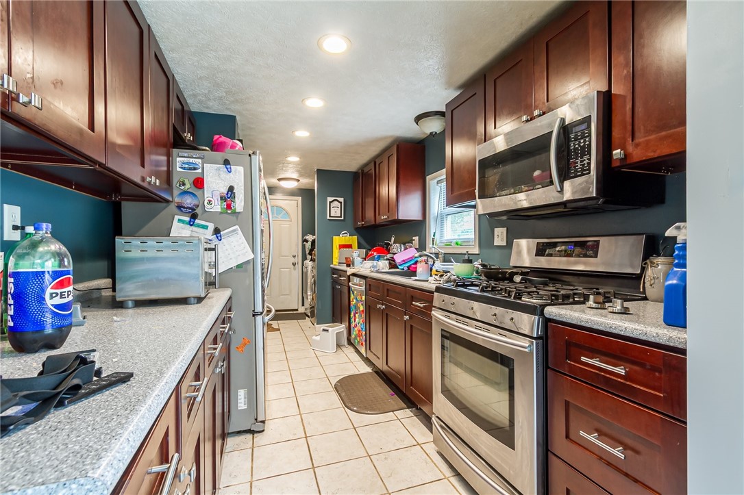 49 Silver Street, Manchester, New York image 5