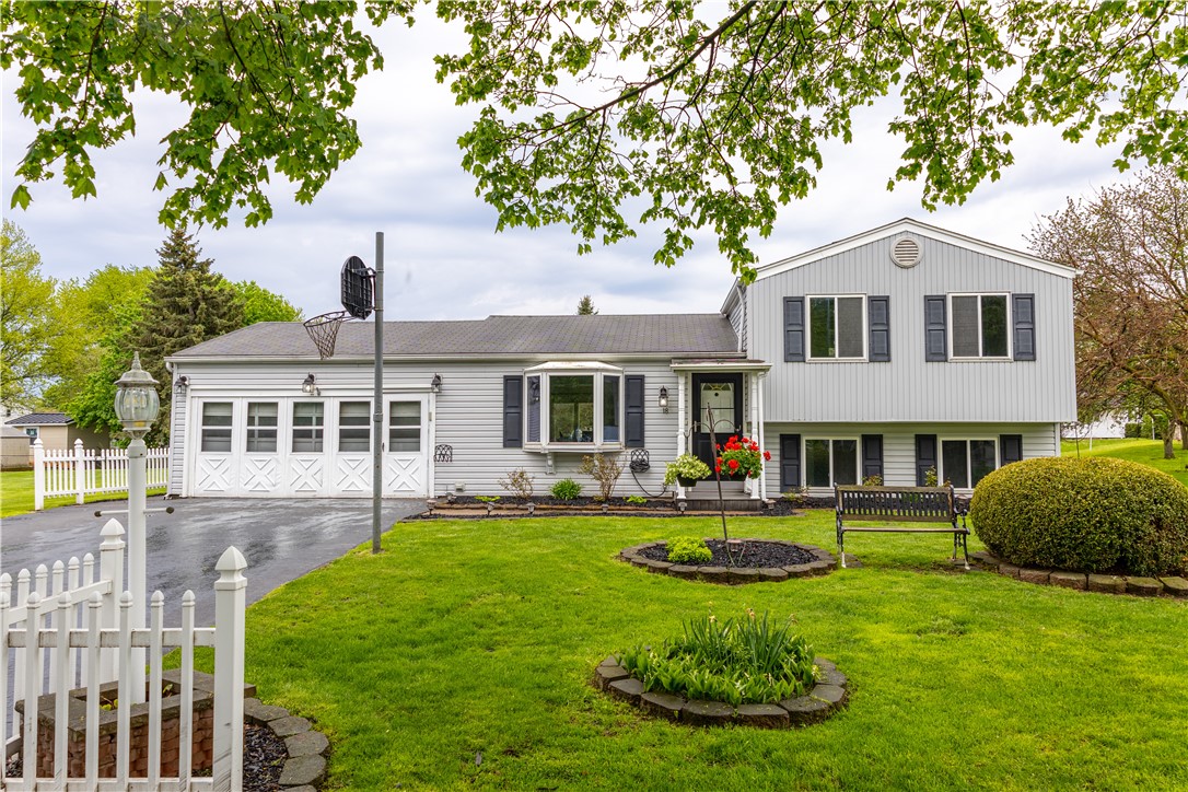 18 Kencrest Circle
