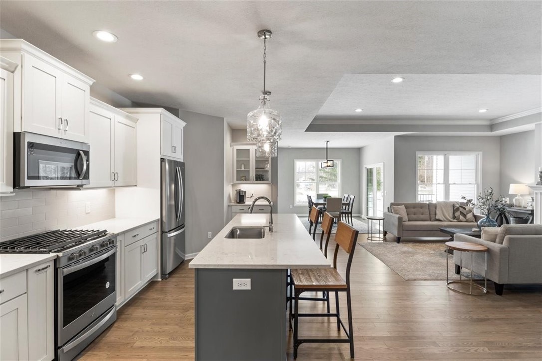 107 Cedarway Circle 410