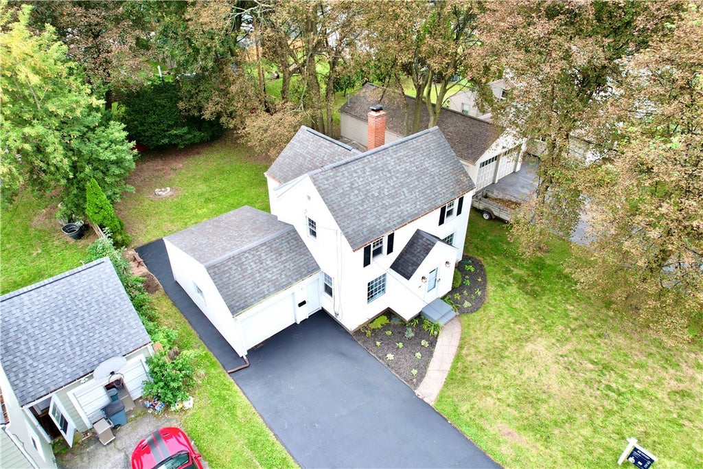 Photo of 141 Maiden Lane, Greece, NY 14616 (MLS # R1716168)