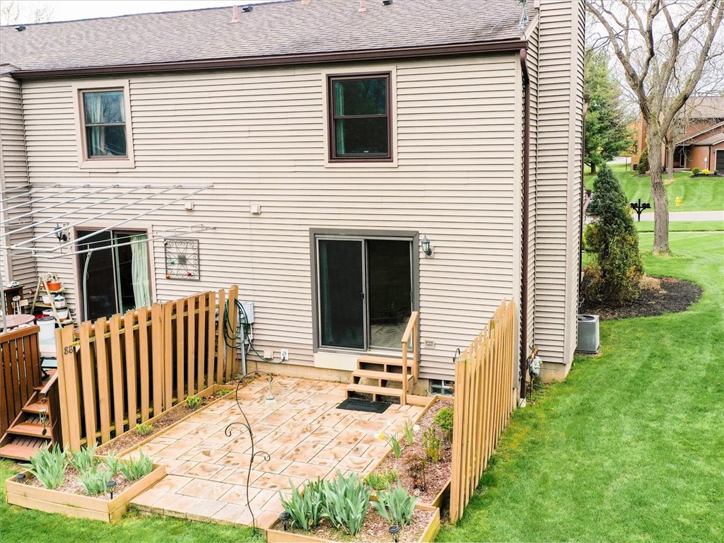 88 Devonshire Circle, Penfield, New York image 20