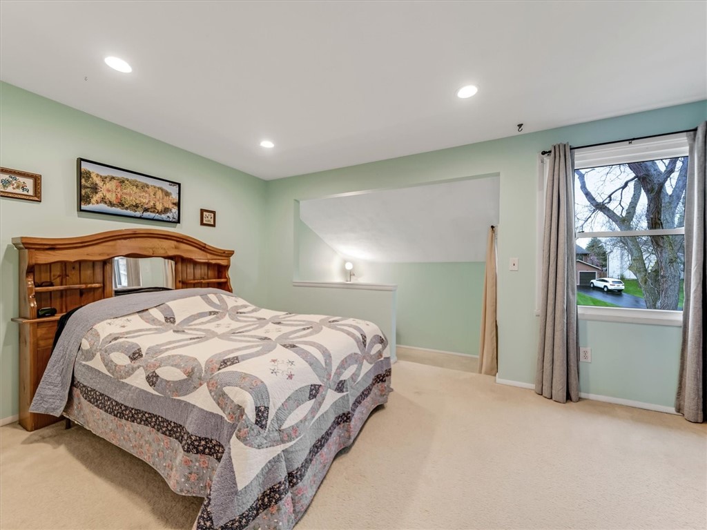 88 Devonshire Circle, Penfield, New York image 26