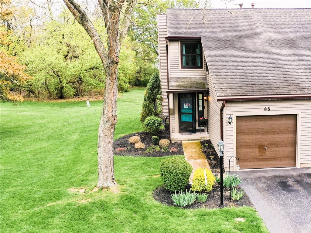 88 Devonshire Circle, Penfield, New York image 36