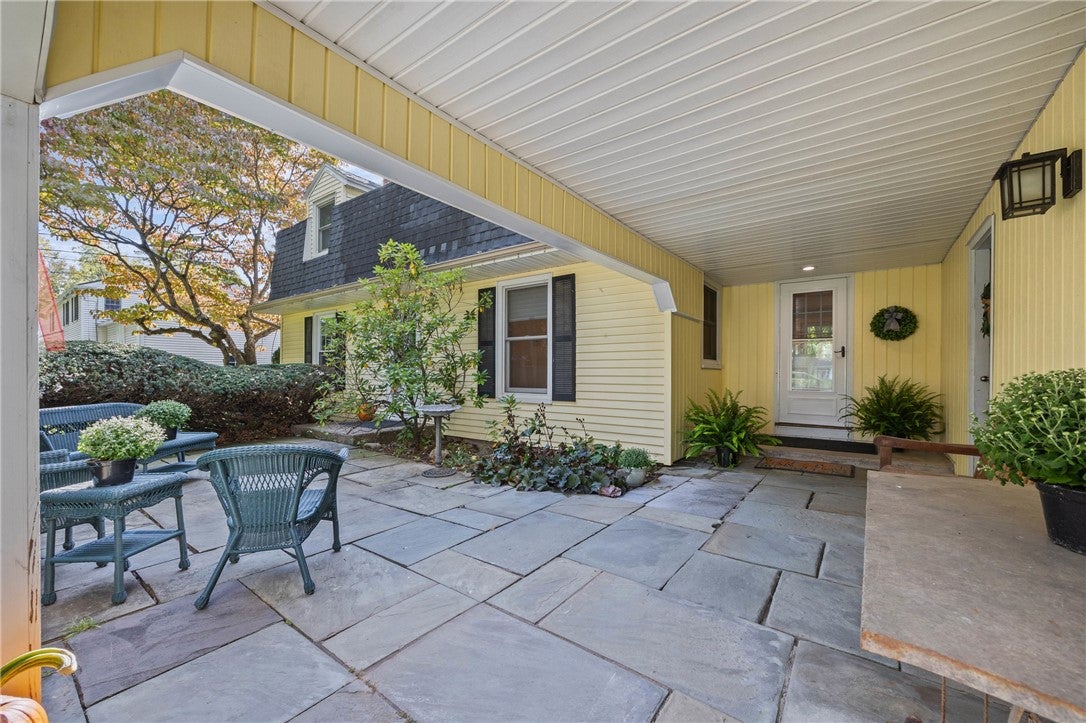 299 East Street