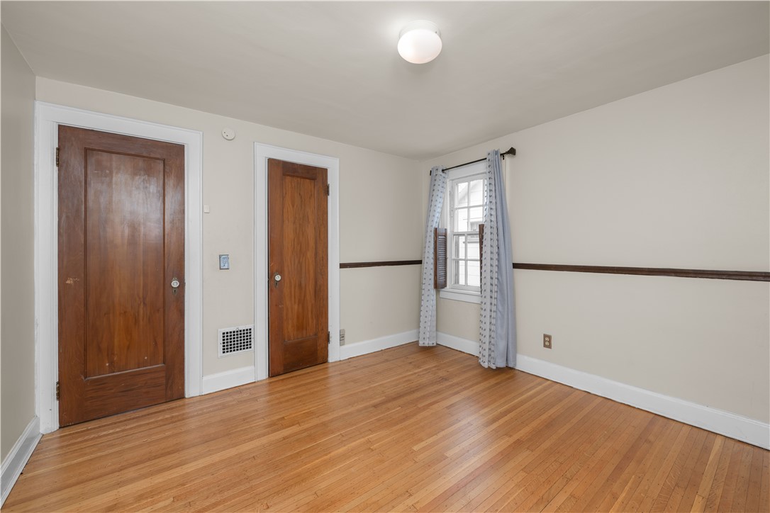 335 Rocket Street, Rochester, New York image 21