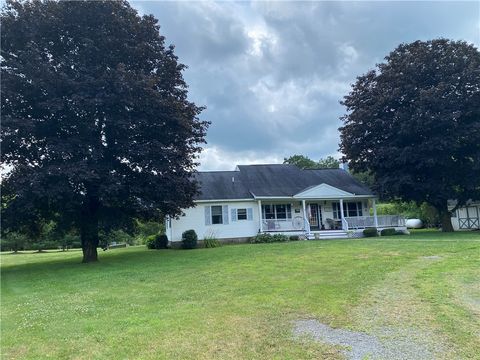 Photo of 382 County Highway 47, Oneonta, NY 13820 (MLS # R1622340)