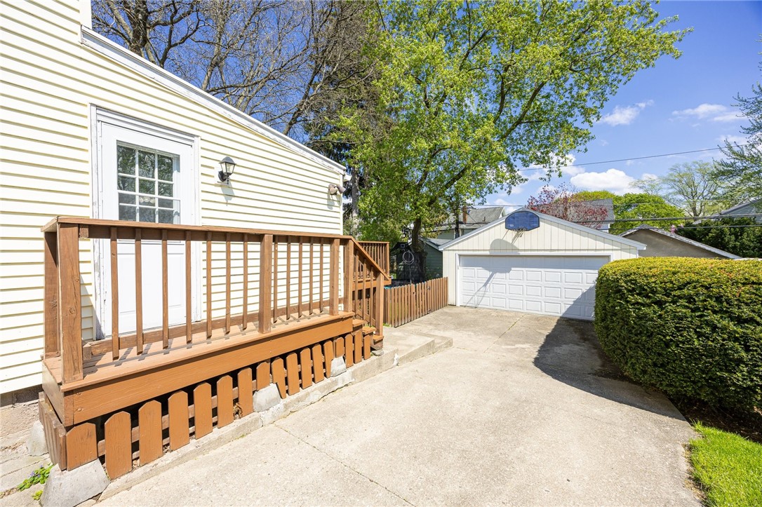 102 Beresford Road, Rochester, New York image 27