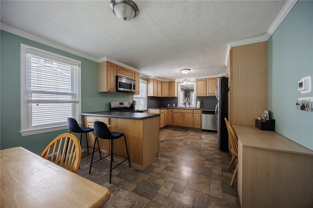 102 Beresford Road, Rochester, New York image 8