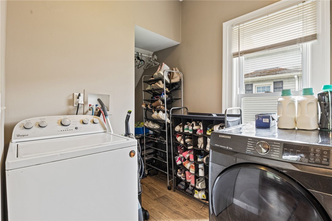10 Clinton St St, Bergen, New York image 14