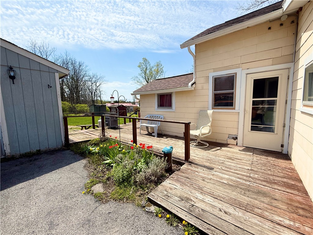 2100 W Seneca Street