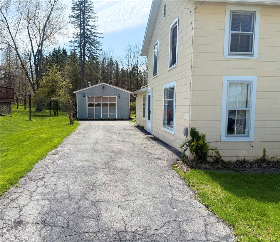 2100 W Seneca Street