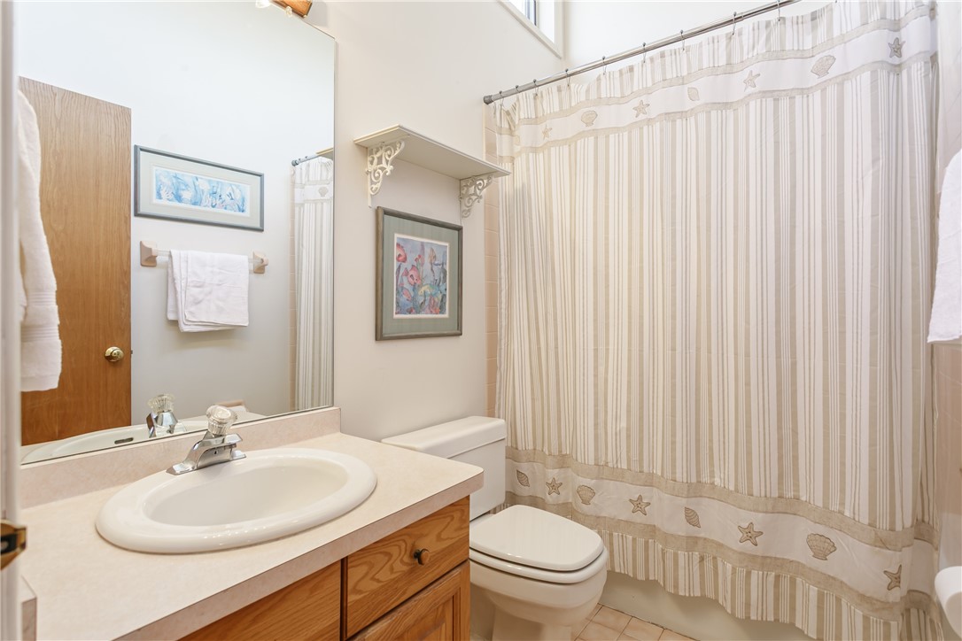 1 Woods Point, Penfield, New York image 27