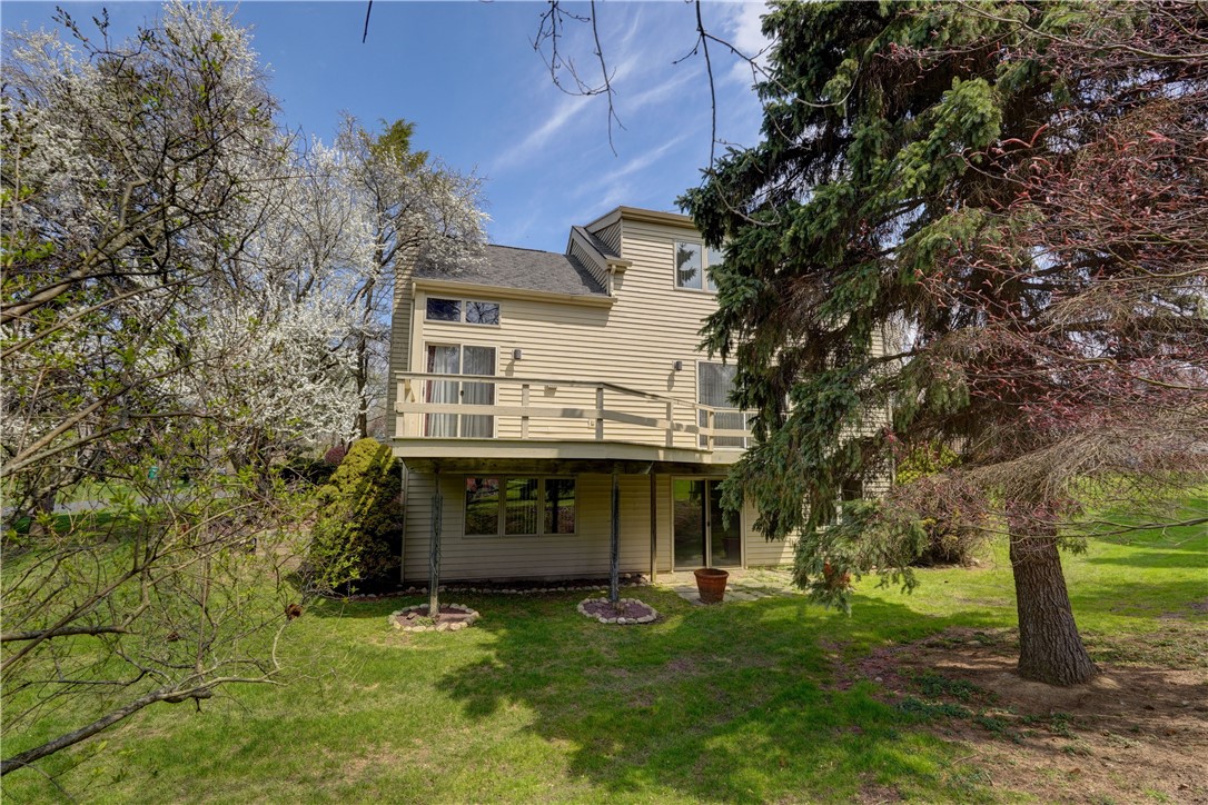 1 Woods Point, Penfield, New York image 40