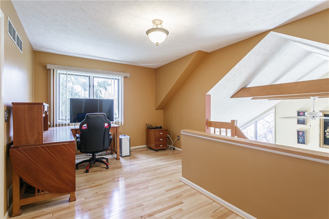 1 Woods Point, Penfield, New York image 23