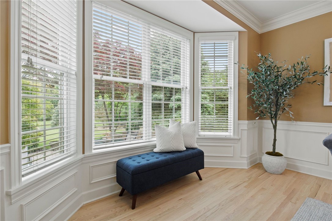 23 Beach Flint Way, Victor, New York image 10
